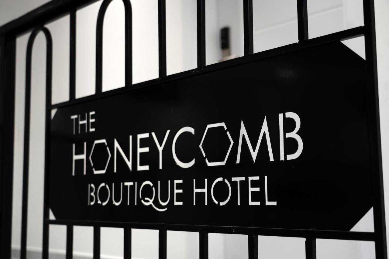 The Honeycomb Boutique Hotel Golem  Zewnętrze zdjęcie