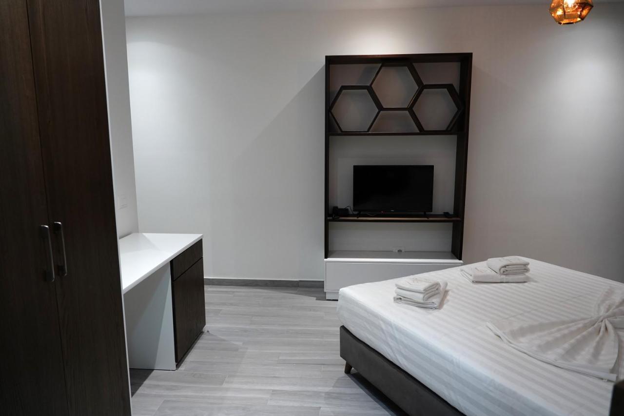 The Honeycomb Boutique Hotel Golem  Zewnętrze zdjęcie