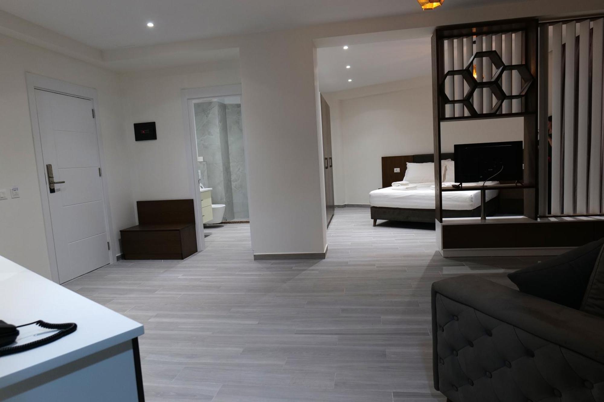 The Honeycomb Boutique Hotel Golem  Zewnętrze zdjęcie