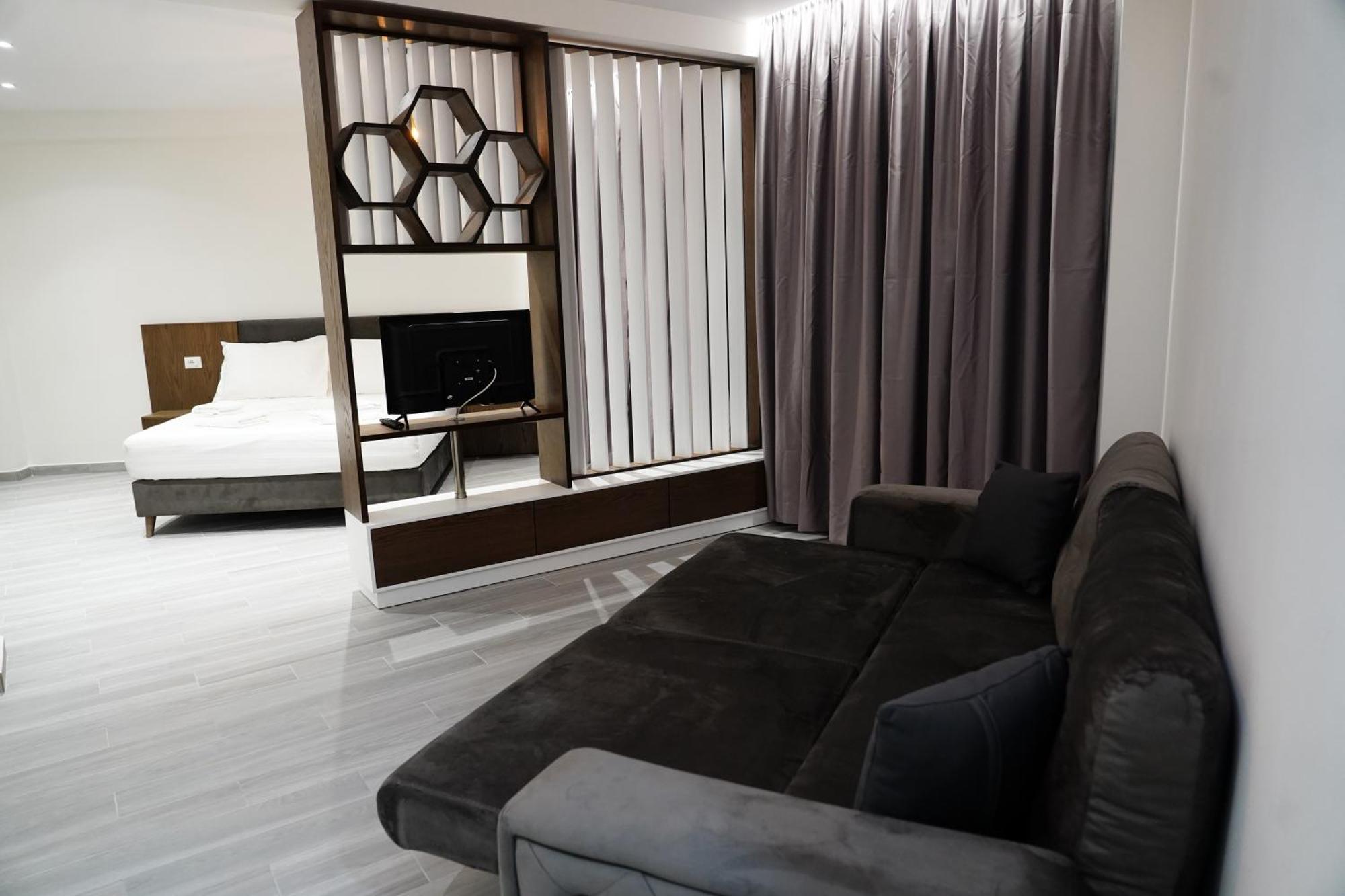 The Honeycomb Boutique Hotel Golem  Zewnętrze zdjęcie