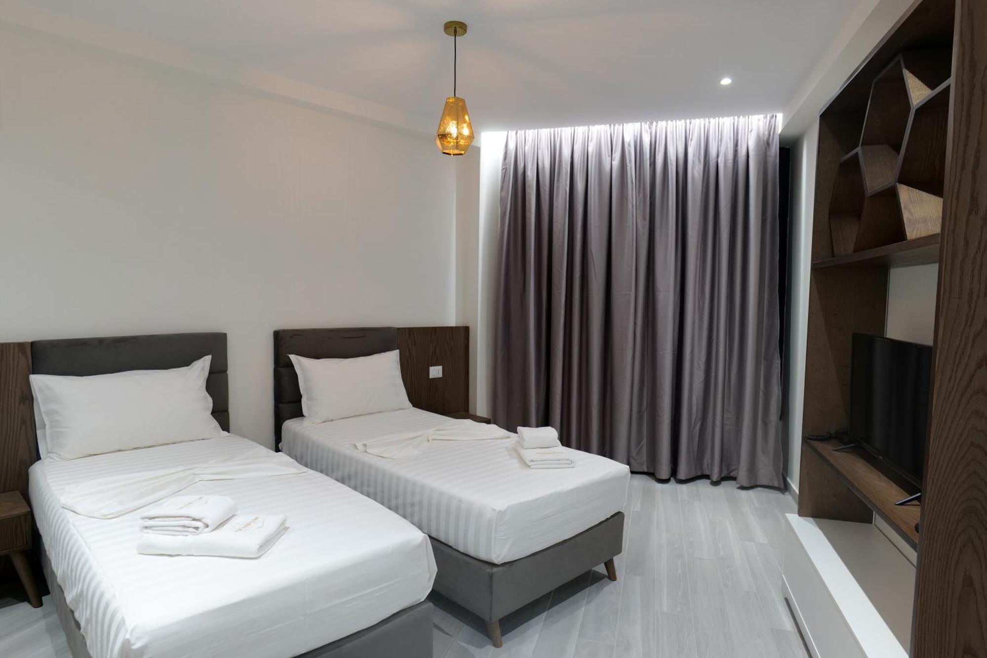 The Honeycomb Boutique Hotel Golem  Zewnętrze zdjęcie