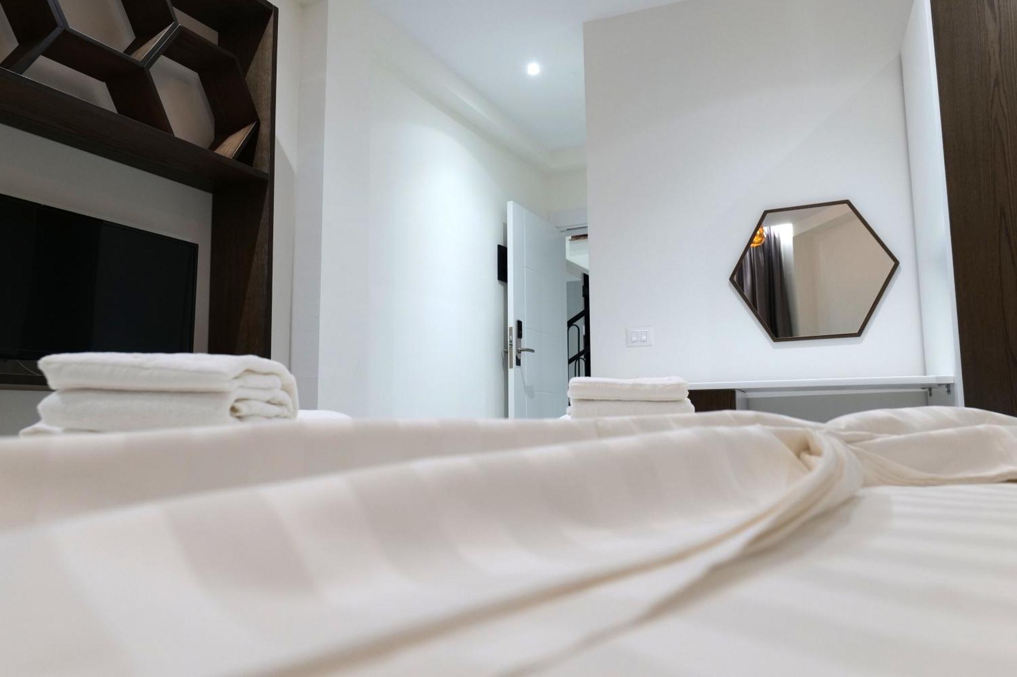 The Honeycomb Boutique Hotel Golem  Zewnętrze zdjęcie